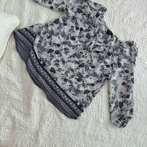 Rue21 White and Black Floral Tie-Front Peasant Blouse